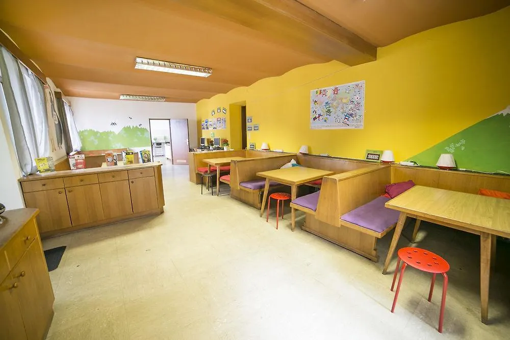 Hostel Marmota İnnsbruck Avusturya