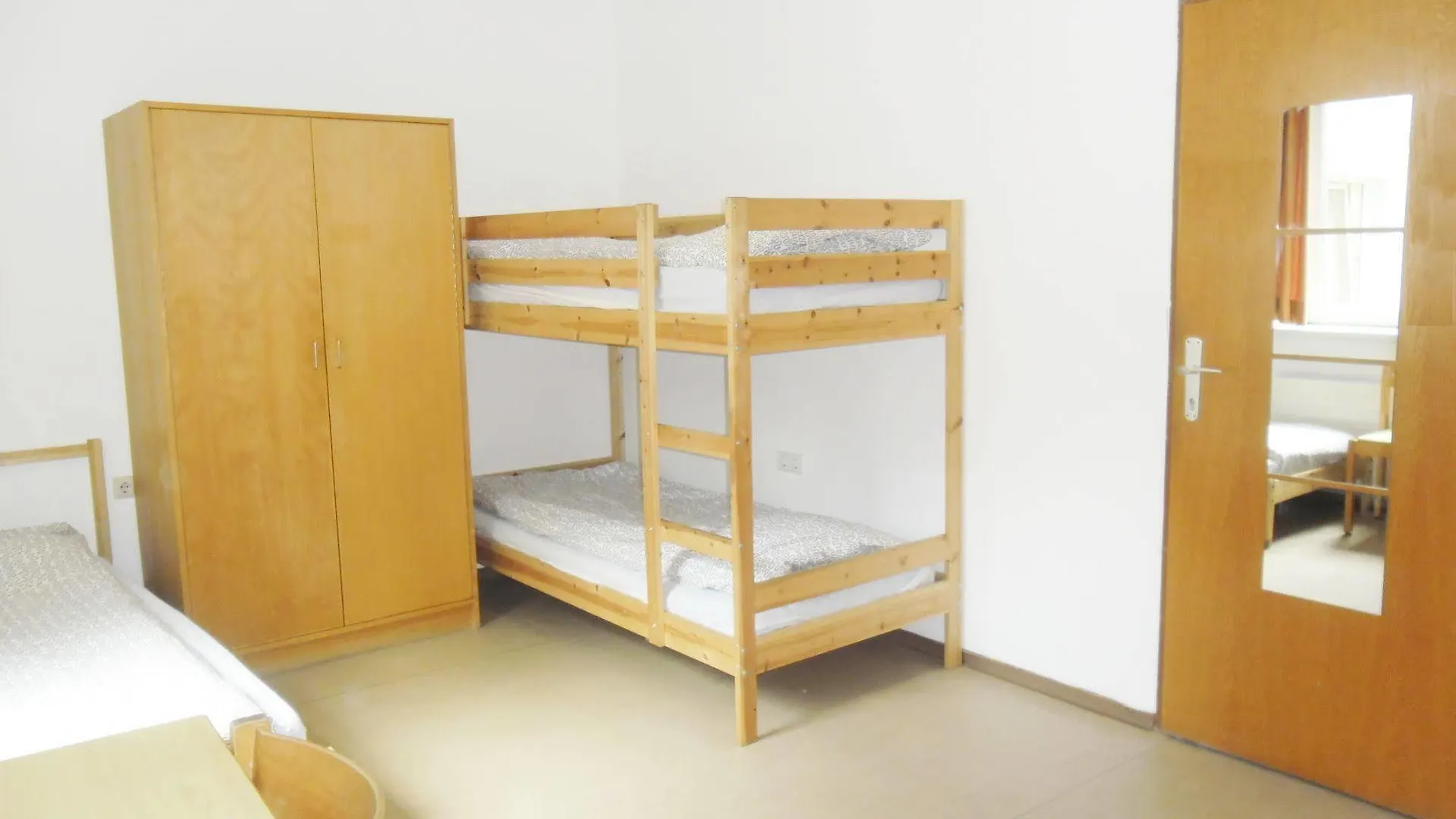 Hostel Marmota