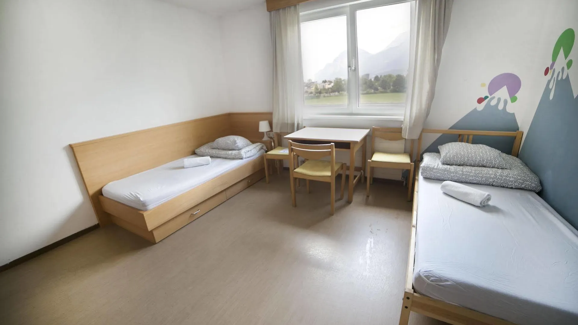 Hostel Marmota